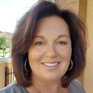 Meet your Posher, Lorri